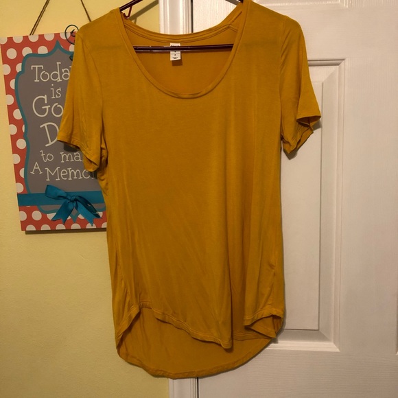 Old Navy Tops - High low luxe tee Old Navy Tops - High low luxe tee